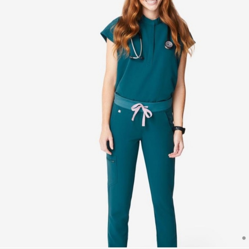 Figs uniform